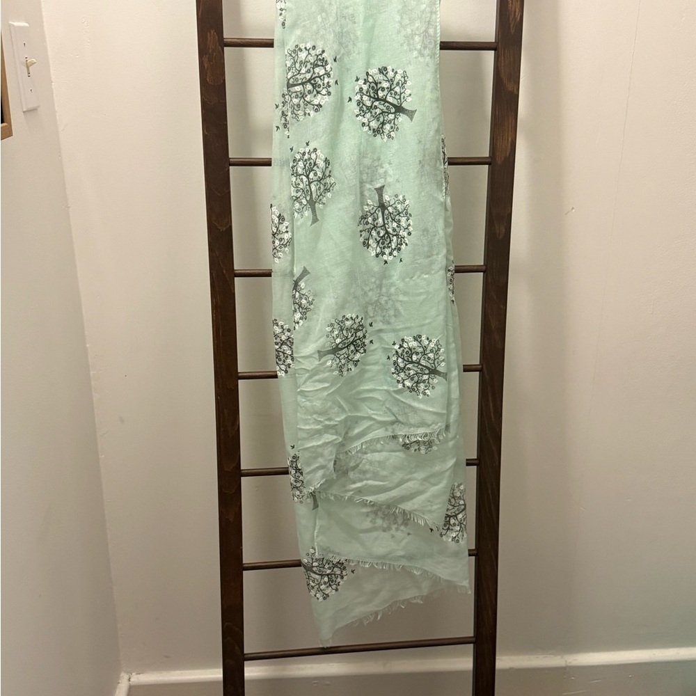 Light Mint Scarf with Tree Motif